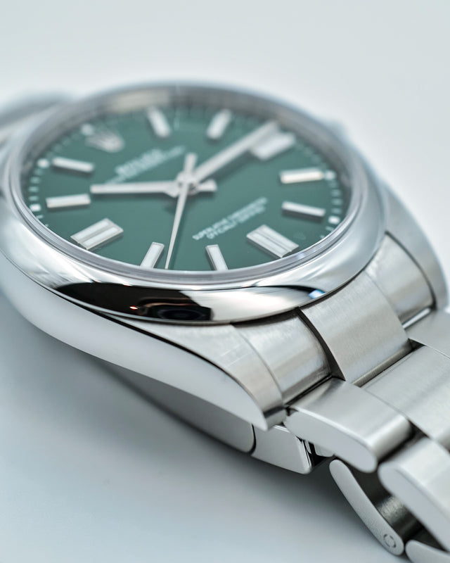 Rolex 124300 Oyster Perpetual 41 with Green Dial