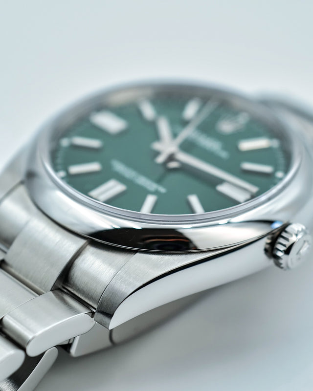 Rolex 124300 Oyster Perpetual 41 with Green Dial