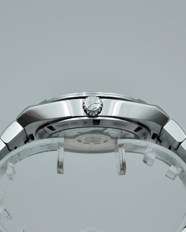 Vacheron Constantin 4500V Overseas with Blue Dial Automatic