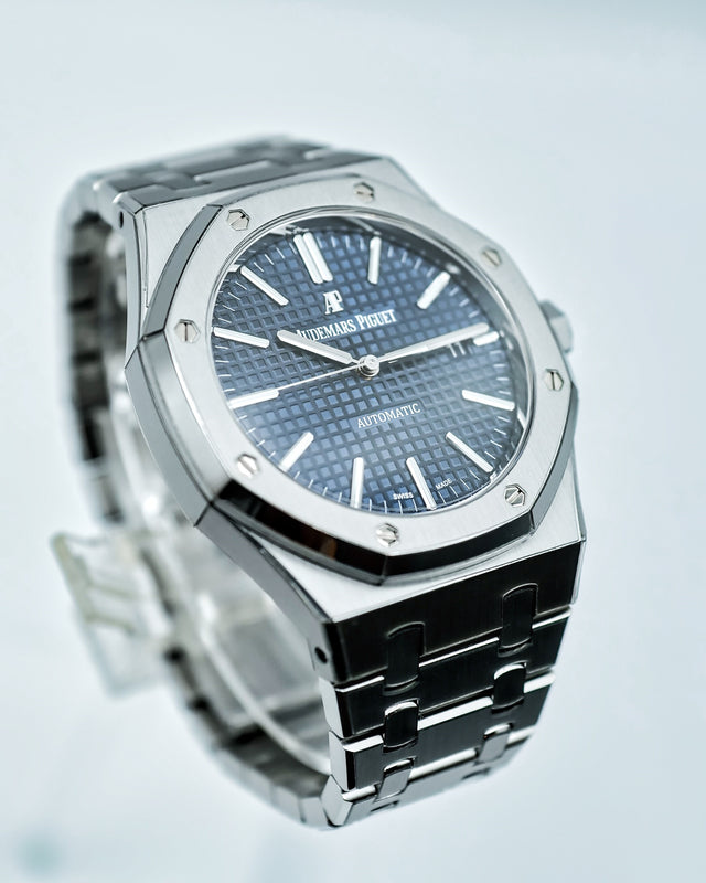 Audemars Piguet 15400ST Royal Oak with Blue Dial