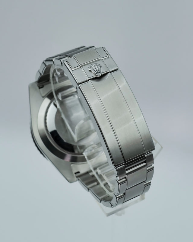 Rolex 116610LV Submariner