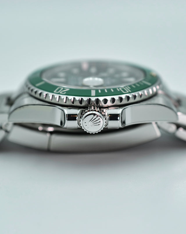 Rolex 116610LV Submariner