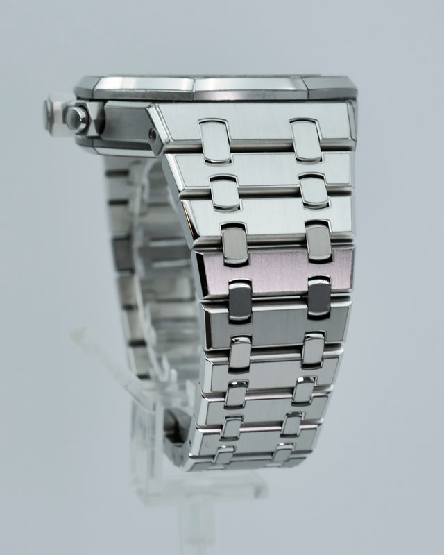 Audemars Piguet 26331ST Royal Oak Chronograph with Blue Dial