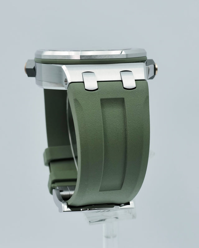 Audemars Piguet 15720ST Royal Oak Offshore Diver with Khaki Green Dial