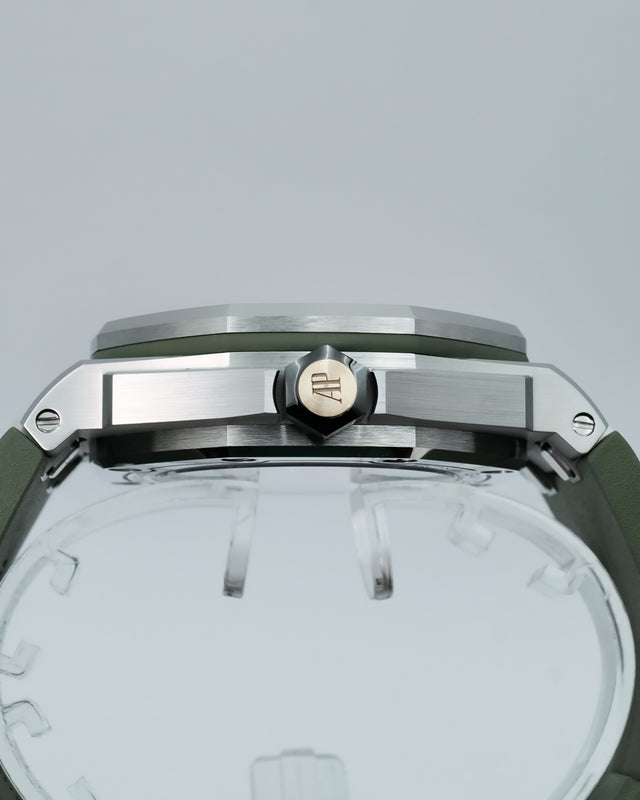 Audemars Piguet 15720ST Royal Oak Offshore Diver with Khaki Green Dial