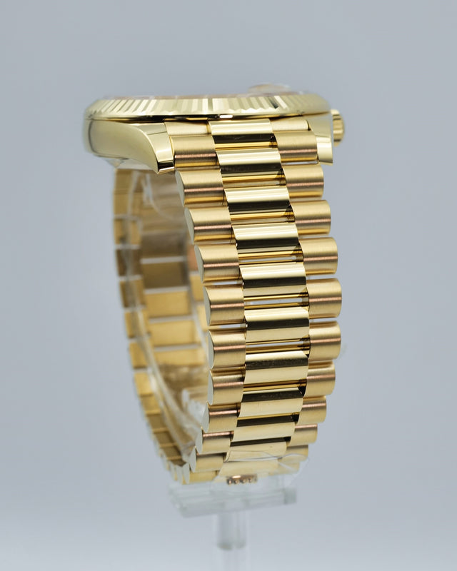 Rolex 228238 Day Date 40 18K Yellow Gold with Champagne Dial