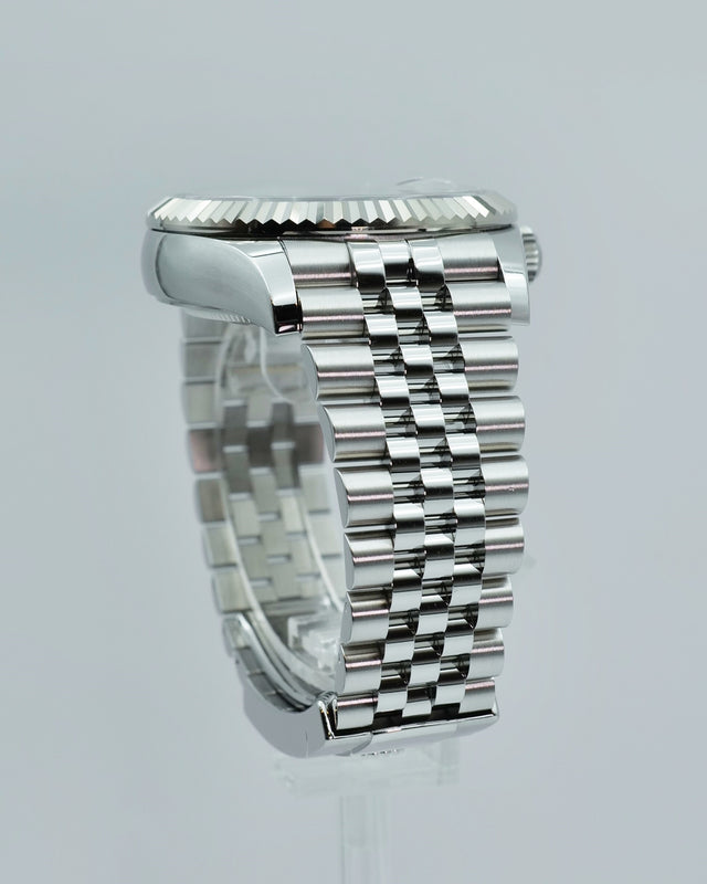 Rolex 336934 Sky-Dweller with White Dial on Jubilee