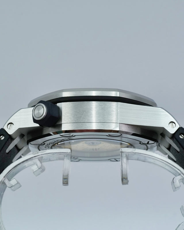 Audemars Piguet 15710ST Royal Oak Offshore Diver with Blue Dial