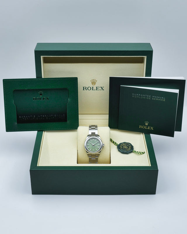 Rolex 276200 Oyster Perpetual 28 with Pistachio Dial