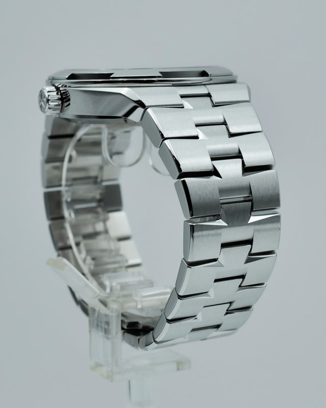 Vacheron Constantin 4500V Overseas with Blue Dial Automatic