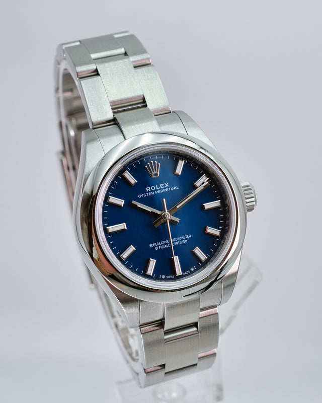 Rolex 276200 Oyster Perpetual 28 with Med Blue Dial