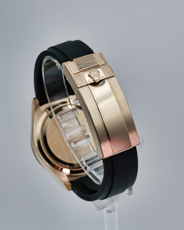 Rolex 126515LN Cosmograph Daytona 18K Rose Gold with Black Dial