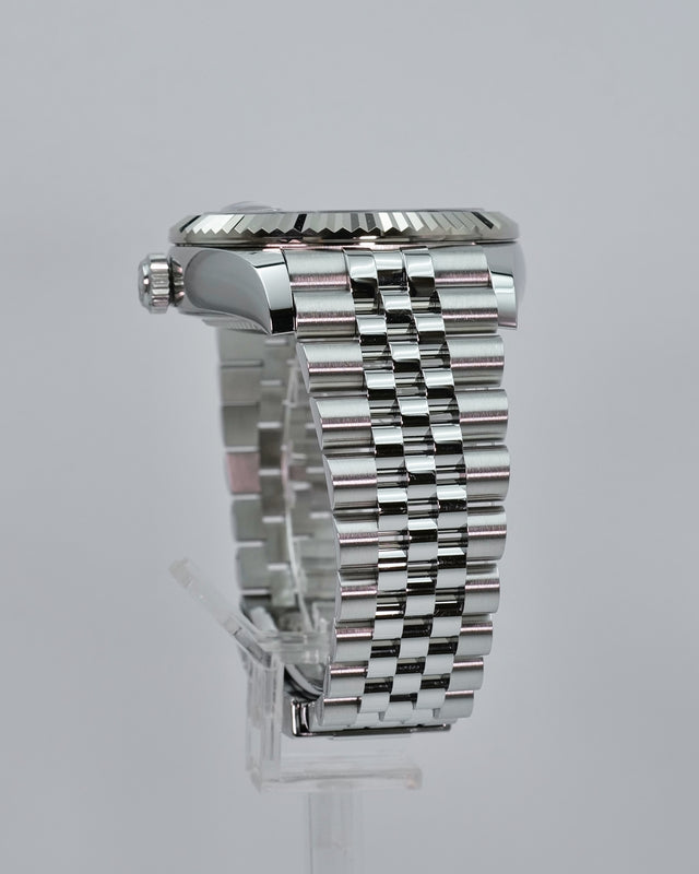 Rolex 326934 Sky-Dweller with Blue Dial on Jubilee